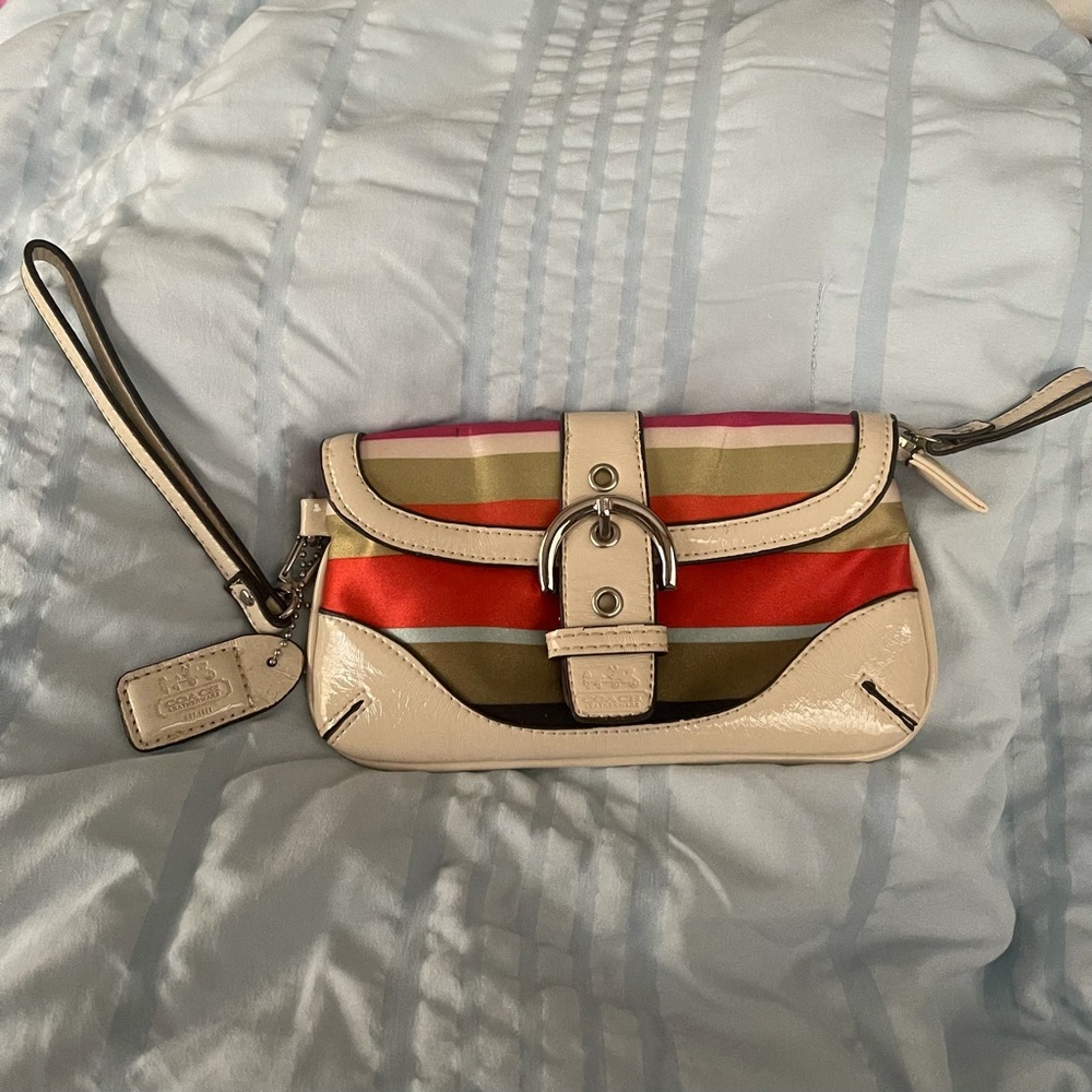 Vintage coach wrislet bag